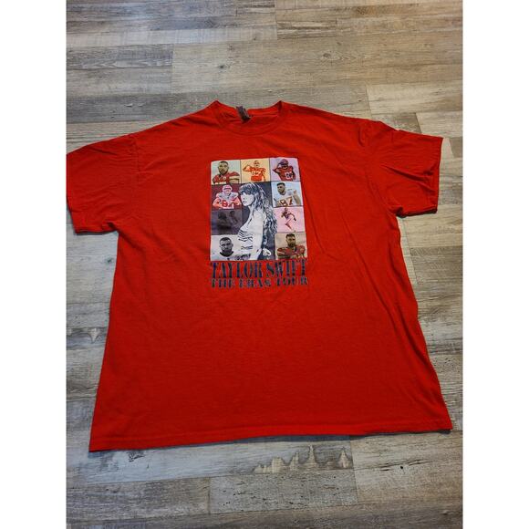 Gildan xl women's red Taylor swift printed tee - Picture 1 of 7